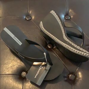 Wedge thong sandal